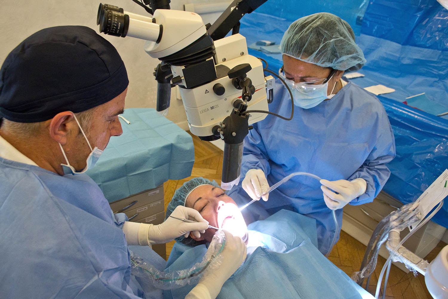 tecnica-implantologia-non-invasiva-roma