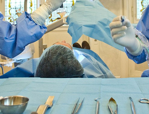 come-scegliere-un-impianto-dentale-roma