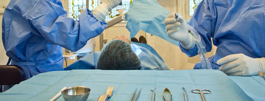 come-scegliere-un-impianto-dentale-roma